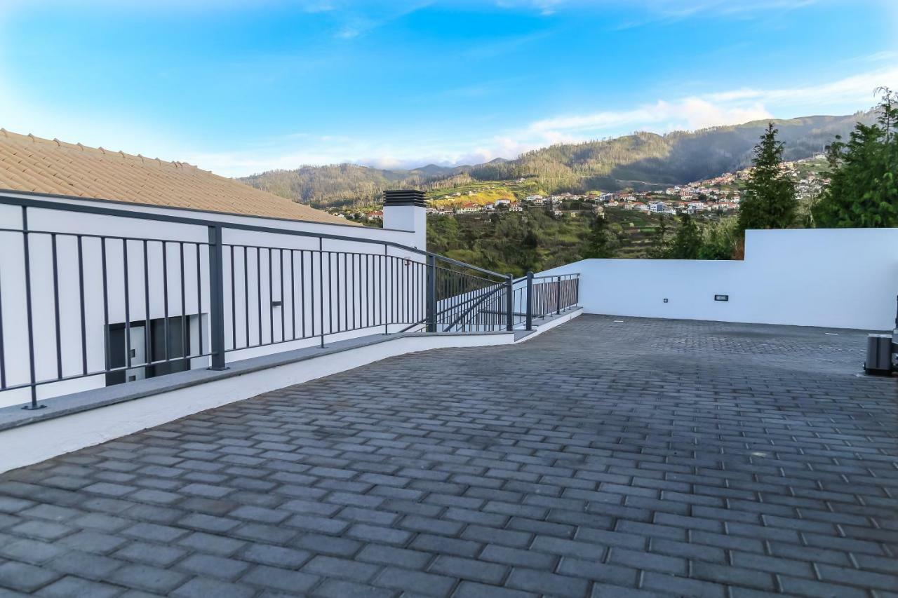 A&M House II Luxury Holidays Home Arco da Calheta  Extérieur photo
