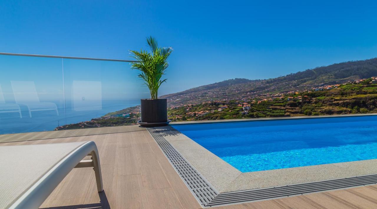 A&M House II Luxury Holidays Home Arco da Calheta  Extérieur photo